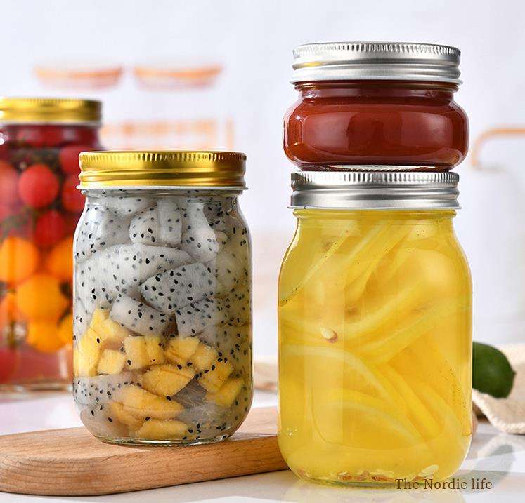 Airtight Glass Refrigerator Storage Containers With Screw Lids