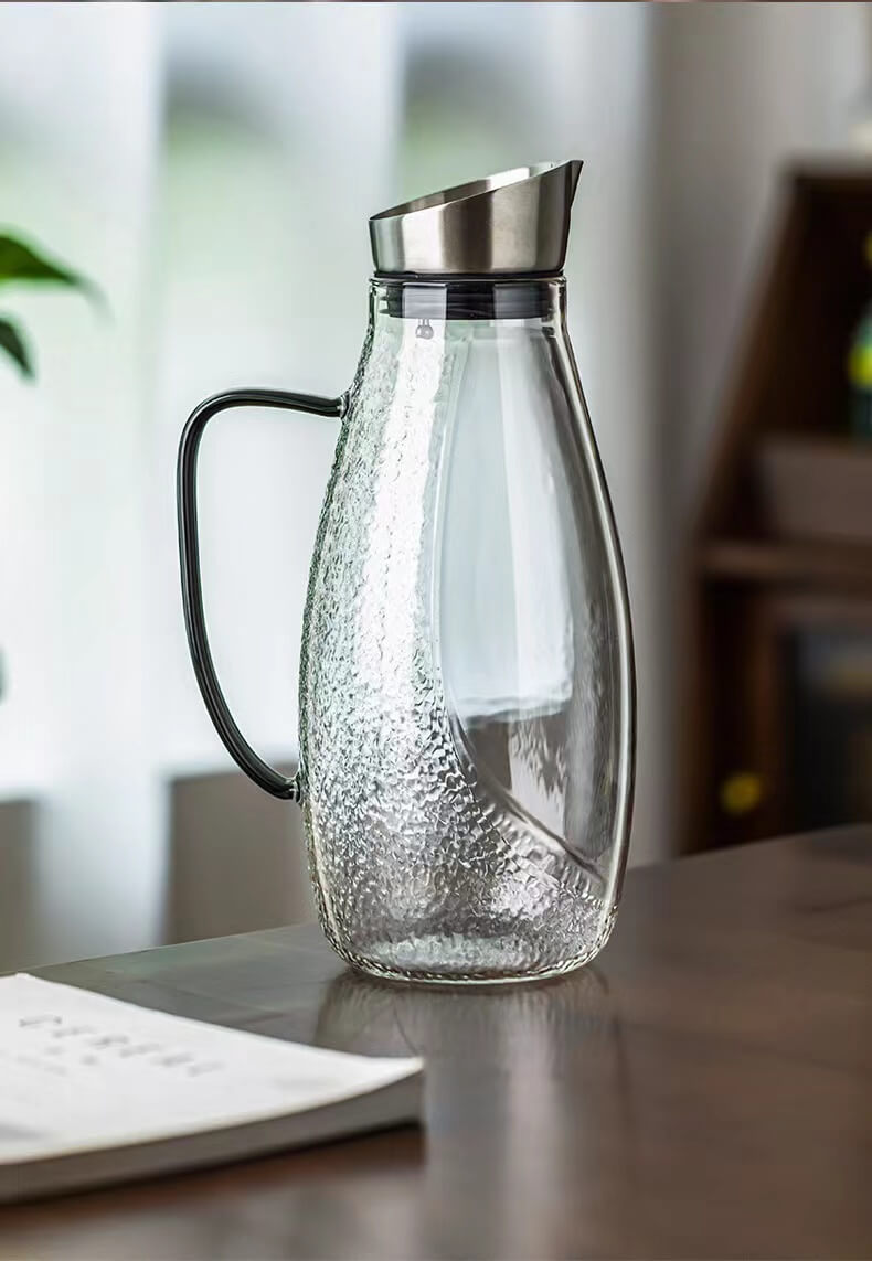 2 Litre Large Glass Water Beverage Jug With Lid Spout