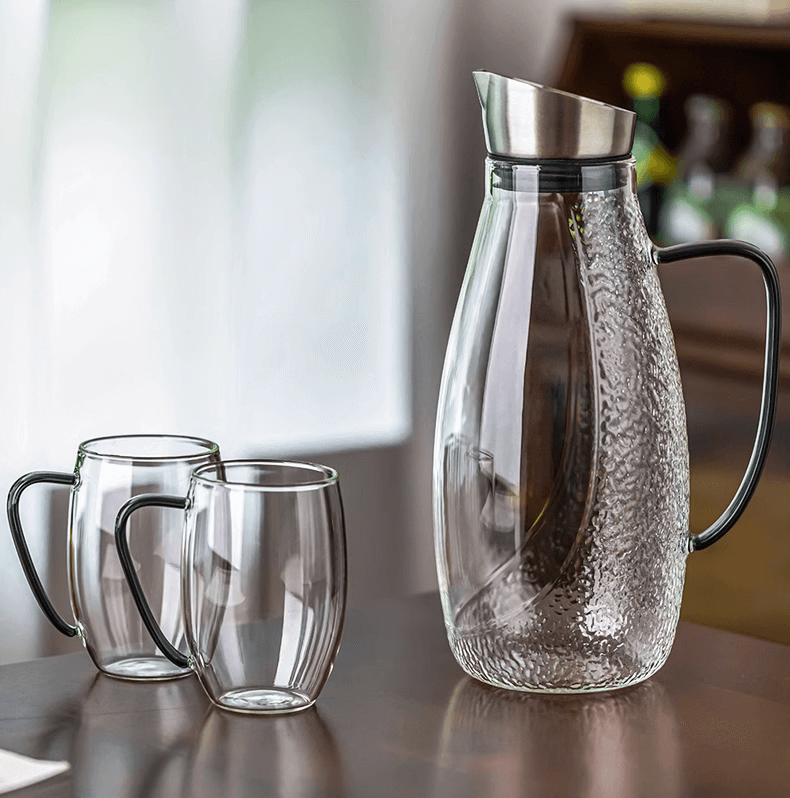 2 litre glass jug with lid