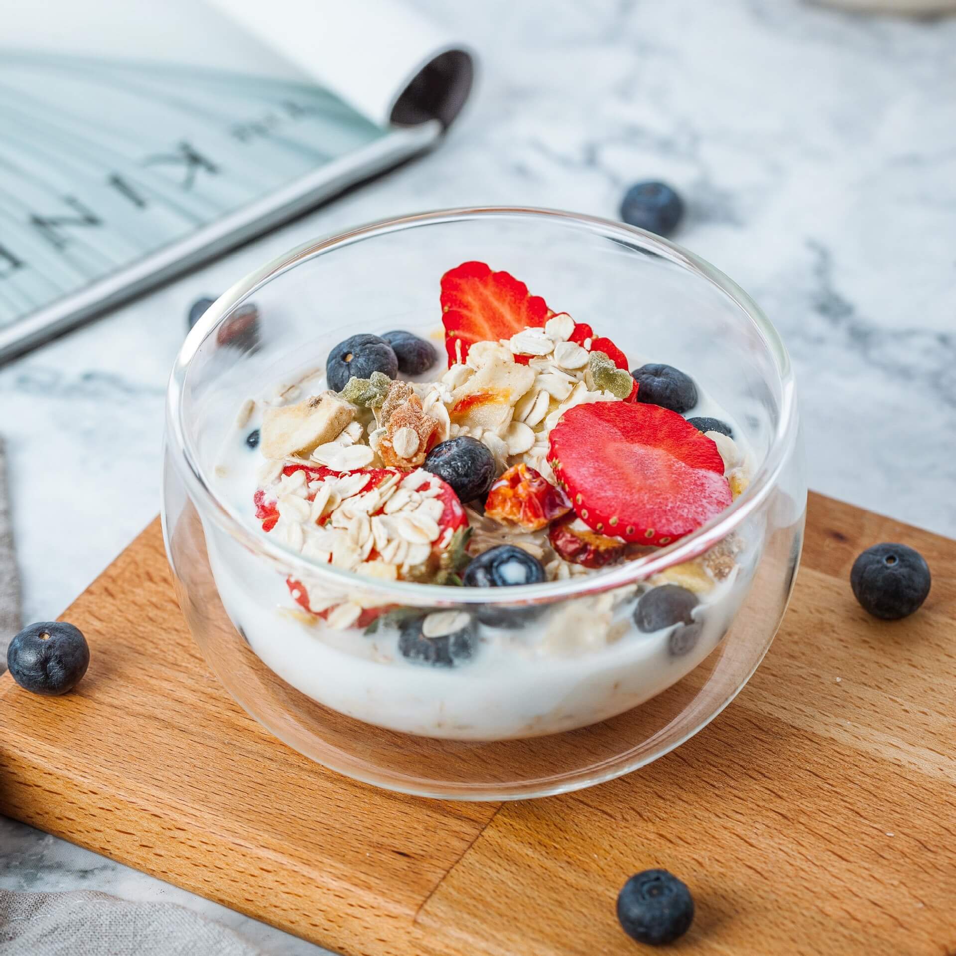 Glass bowl dessert bowl transparent heat insulation