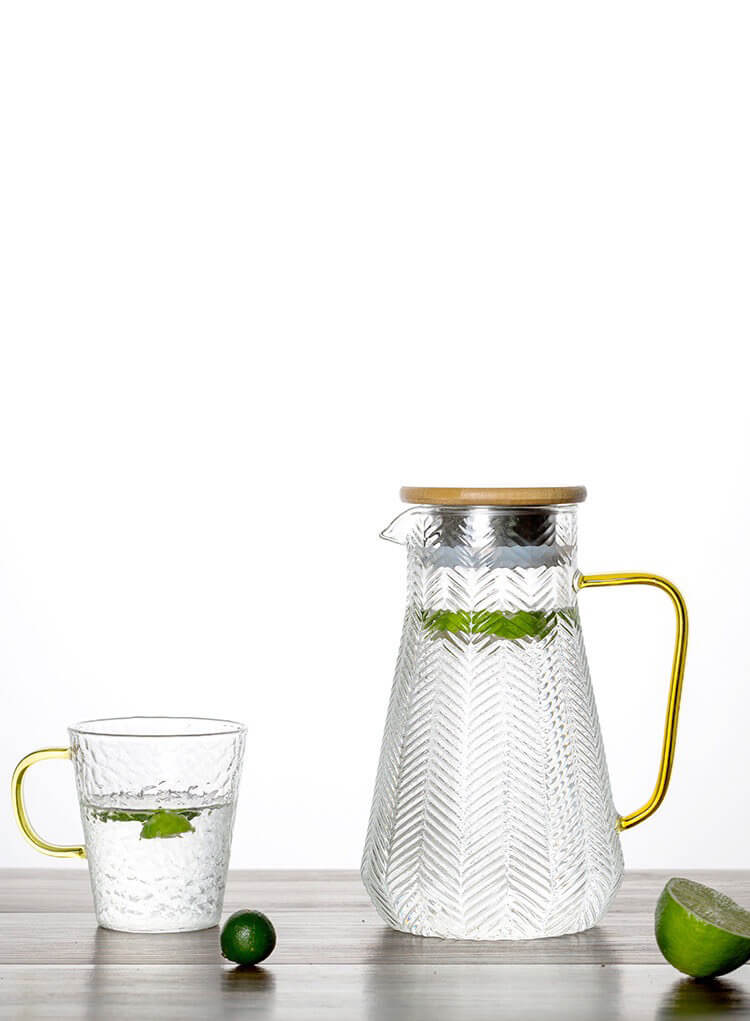 Glass Water Half Gallon Pitcher With Spout And Lid