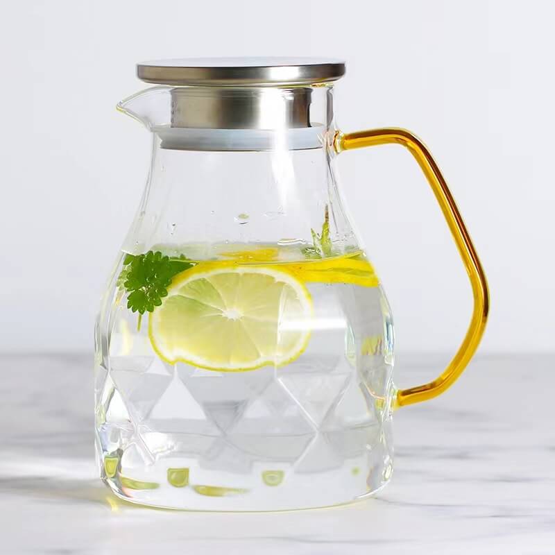Design Borosilicate Glass Water Pitcher With Stainless Steel Lid