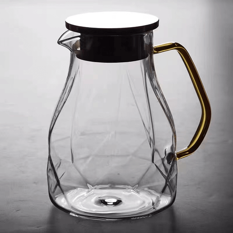 Design Borosilicate Glass Water Pitcher With Stainless Steel Lid
