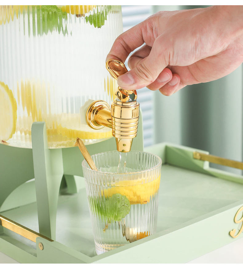 Hot Sale Handmade Borosilicate Glass Drink Dispenser Set with Cooper Spigots and Wooden Tap Cups Sets