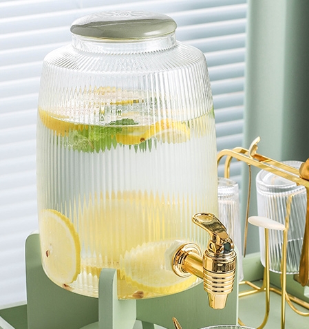 Borosilicate glass beverage dispenser
