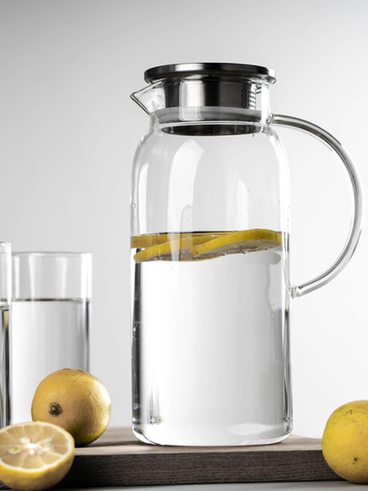 1 Gallon Glass Water Pitcher With Spout And Lid