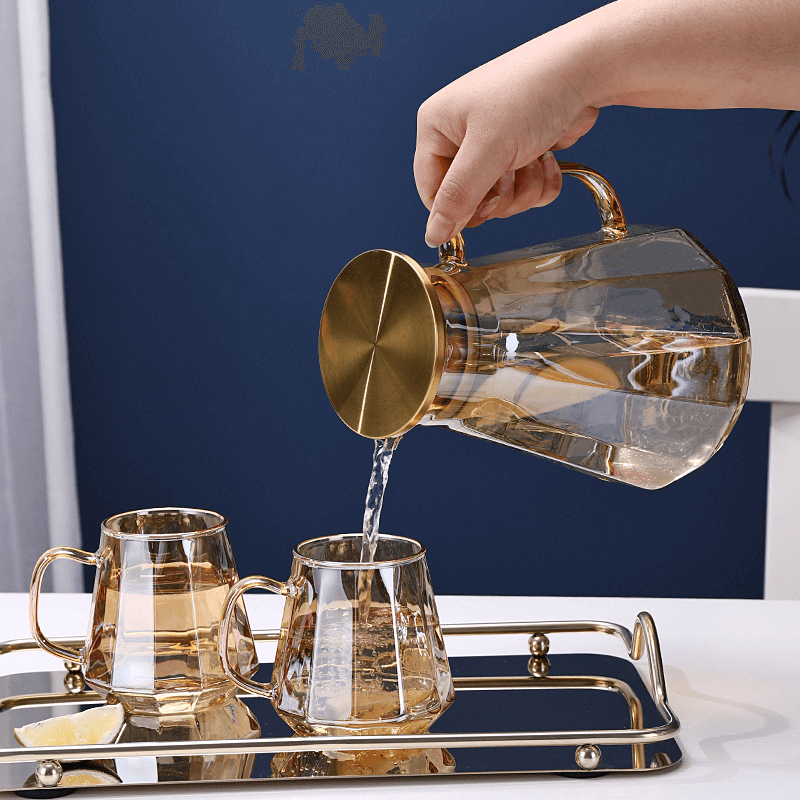 borosilicate glass pitcher