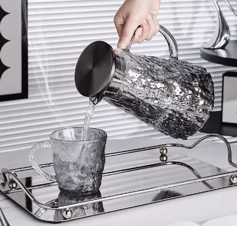 art design glass water carafe with lid