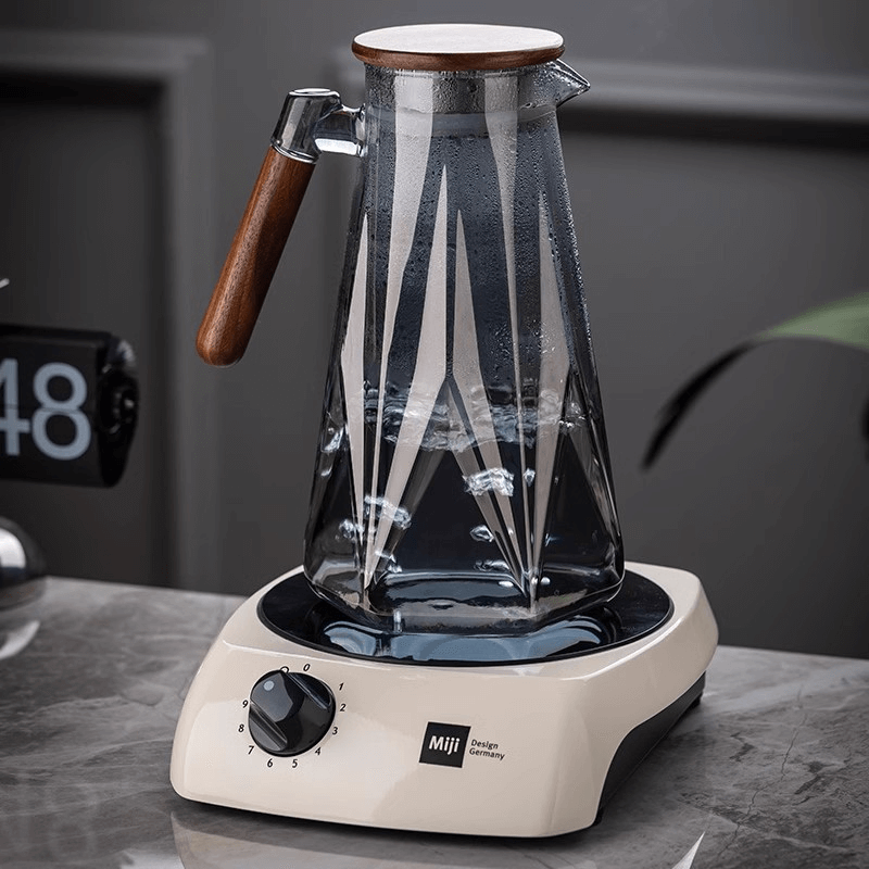 modern pitcher with lid modern pitcher with lid