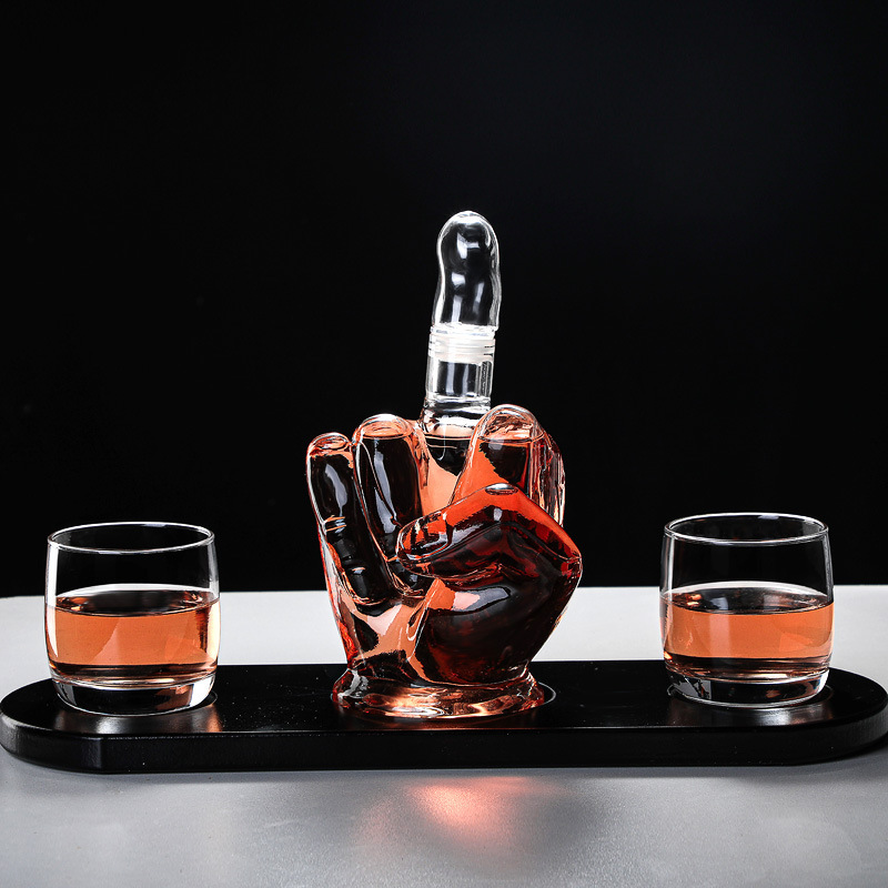 whiskey decanter and glass set whiskey decanter and glass set