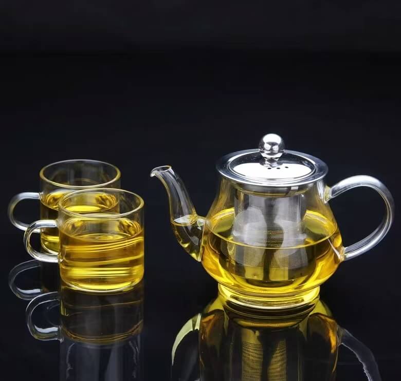Blossom Borosilicate Glass Tea Kettle With Strainer