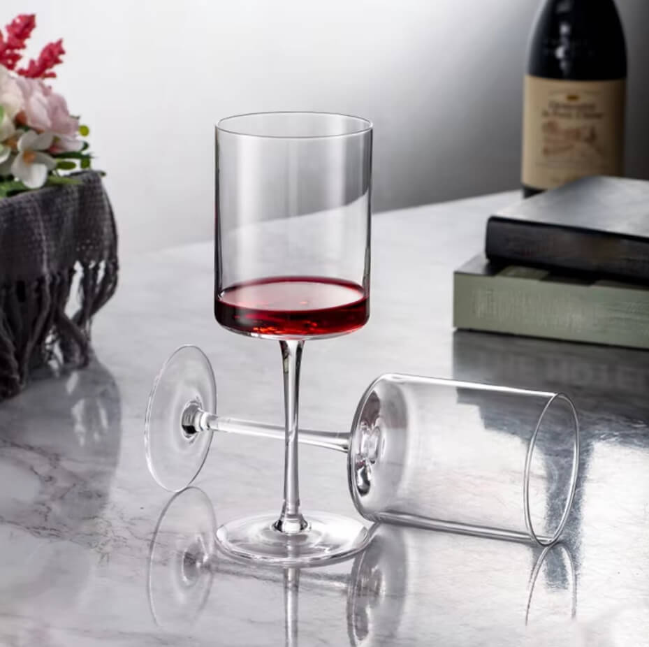 Clear crystal wine goblets