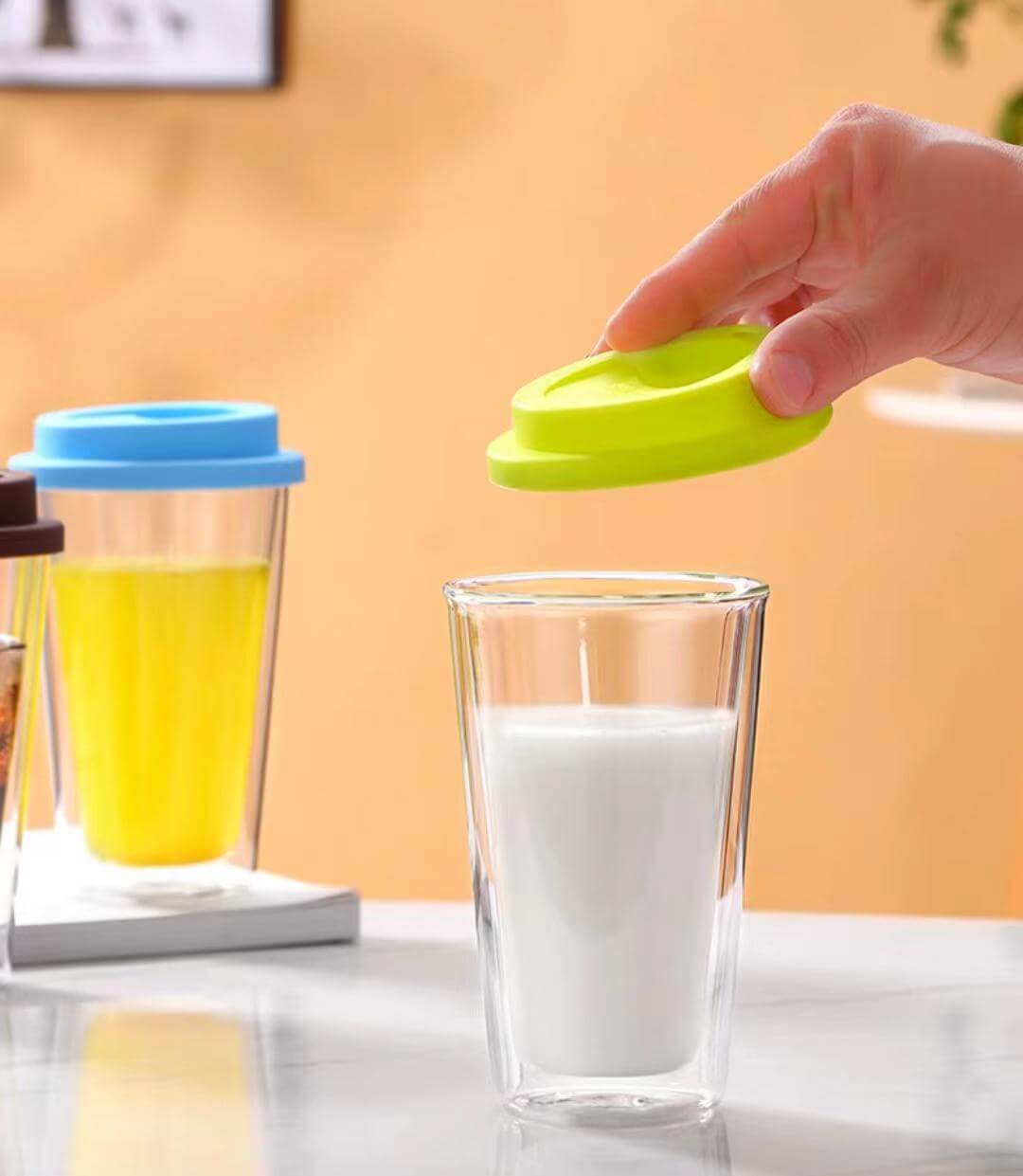 Double Wall Glass Travel Coffee Tea Mug With Silicone Lid