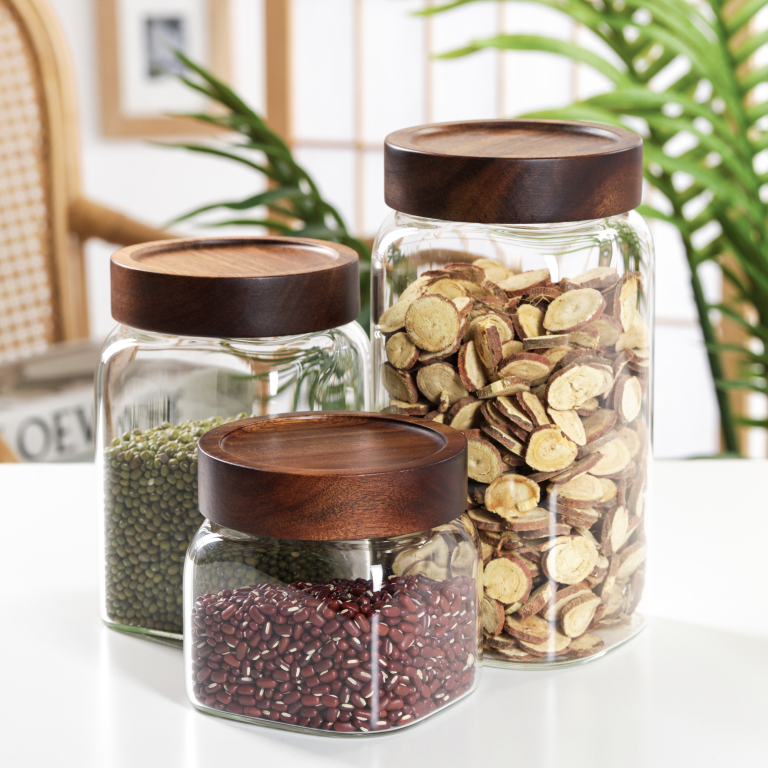 New Design Square Shape Airtight Borosilicate Glass Storage Jar with Acacia Screw Lid New Design Square Shape Airtight Borosilicate Glass Storage Jar with Acacia Screw Lid