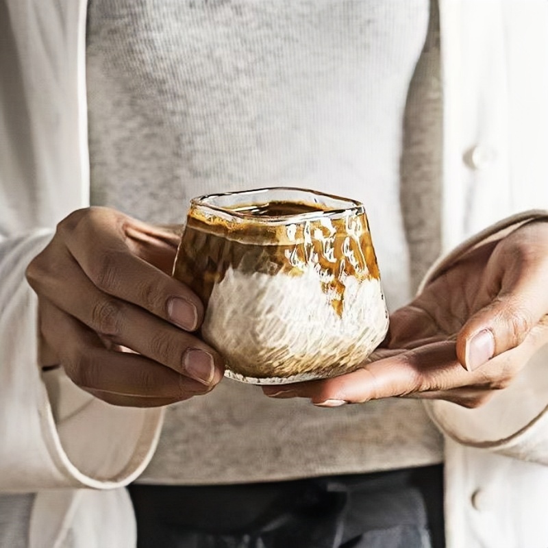 clear glass coffee mugs