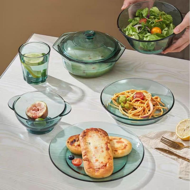 glass bowls with lids