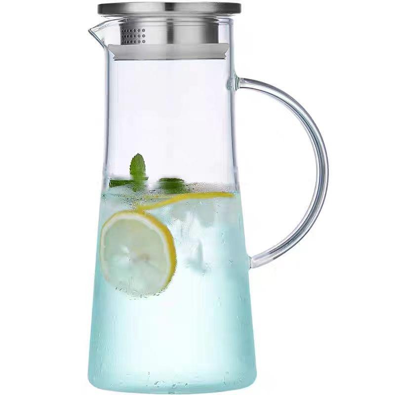 Jag kaca besar, kendi air kaca bertutup