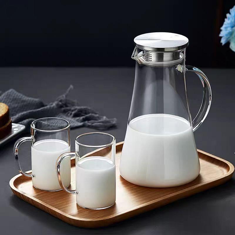 Large glass jugs glass water pitcher with lid