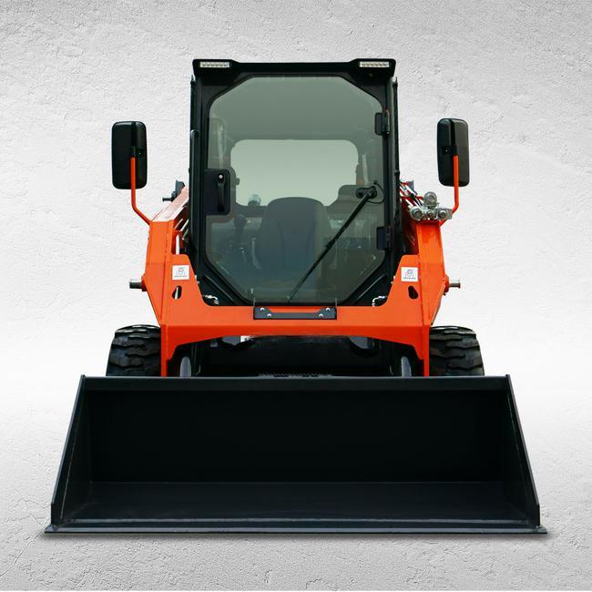 How to Choose the Right Attachments for Small Skidsteer Equipment