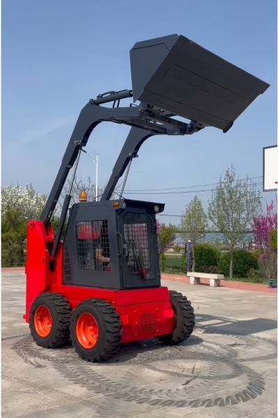 compact skidsteer