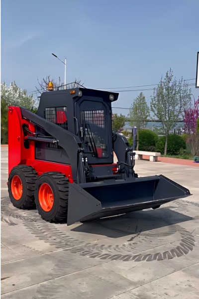 Customized Compact Skid Steer Loaders Ready for Testing and Shipment