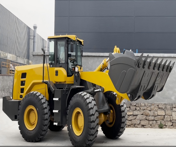 big bucket loader