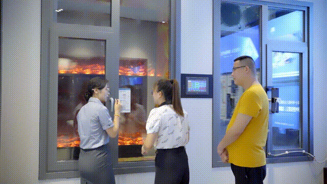 Sliding door