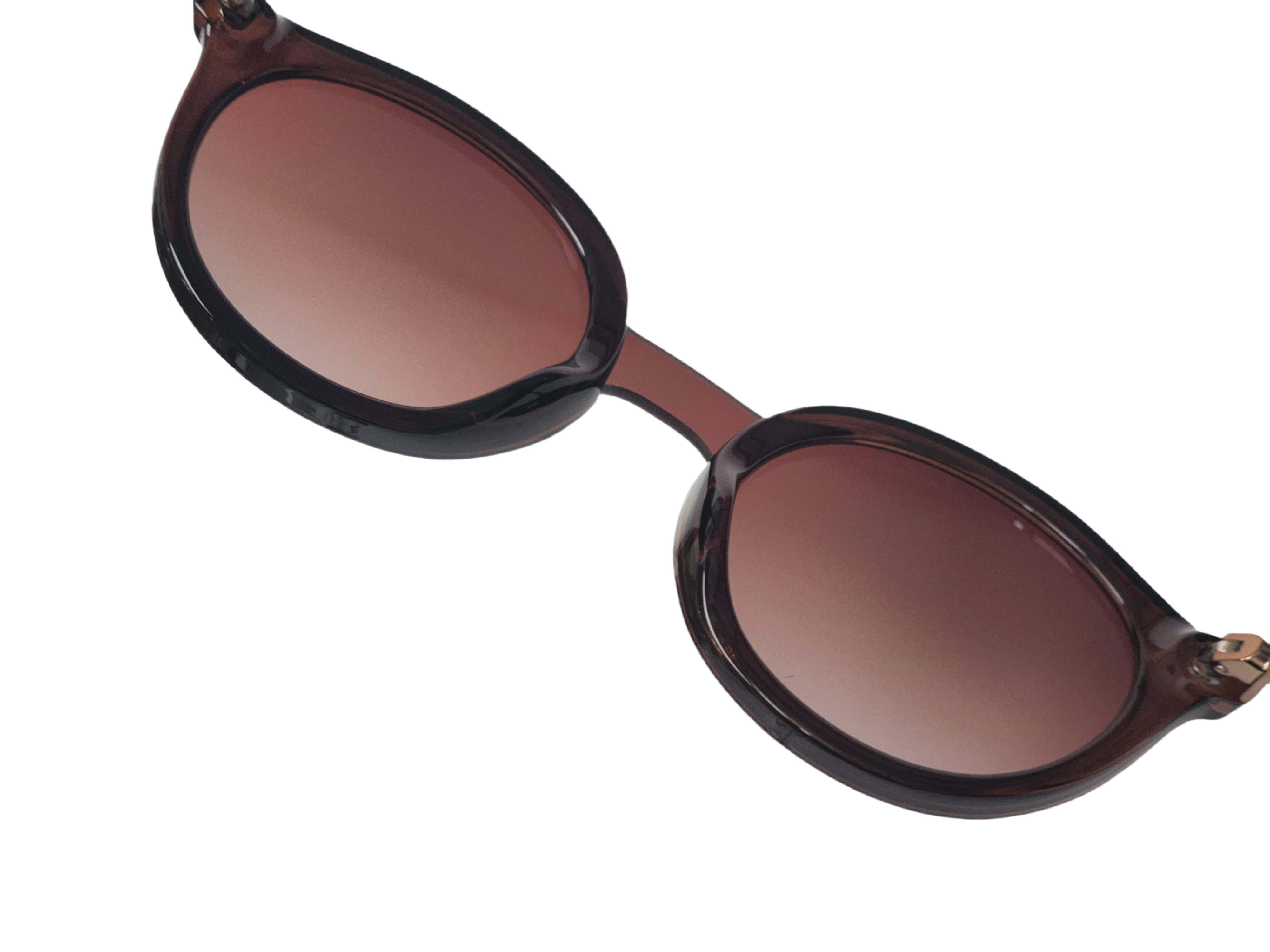Gafas redondas de metal con montura roja