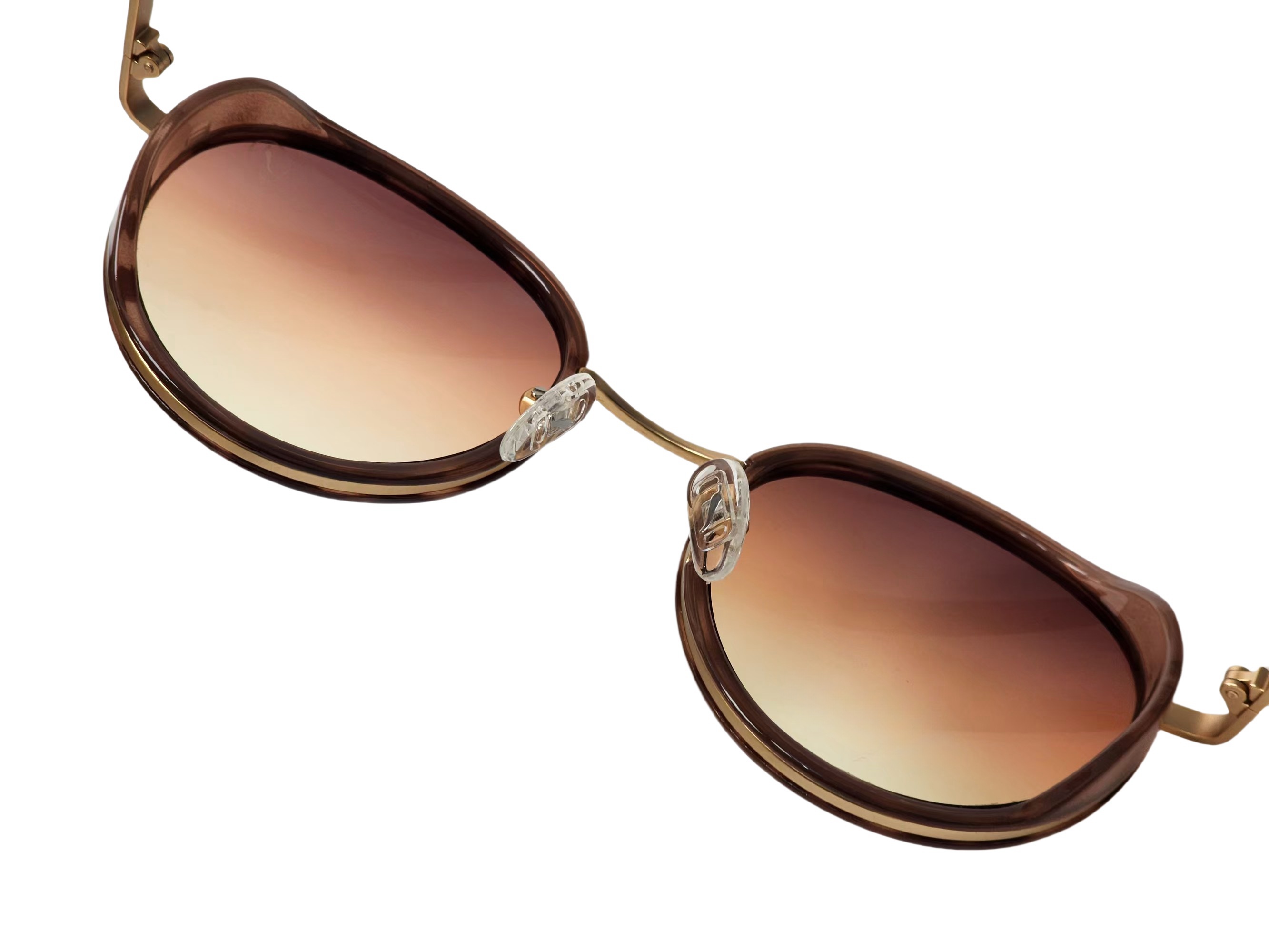 trendy glasses