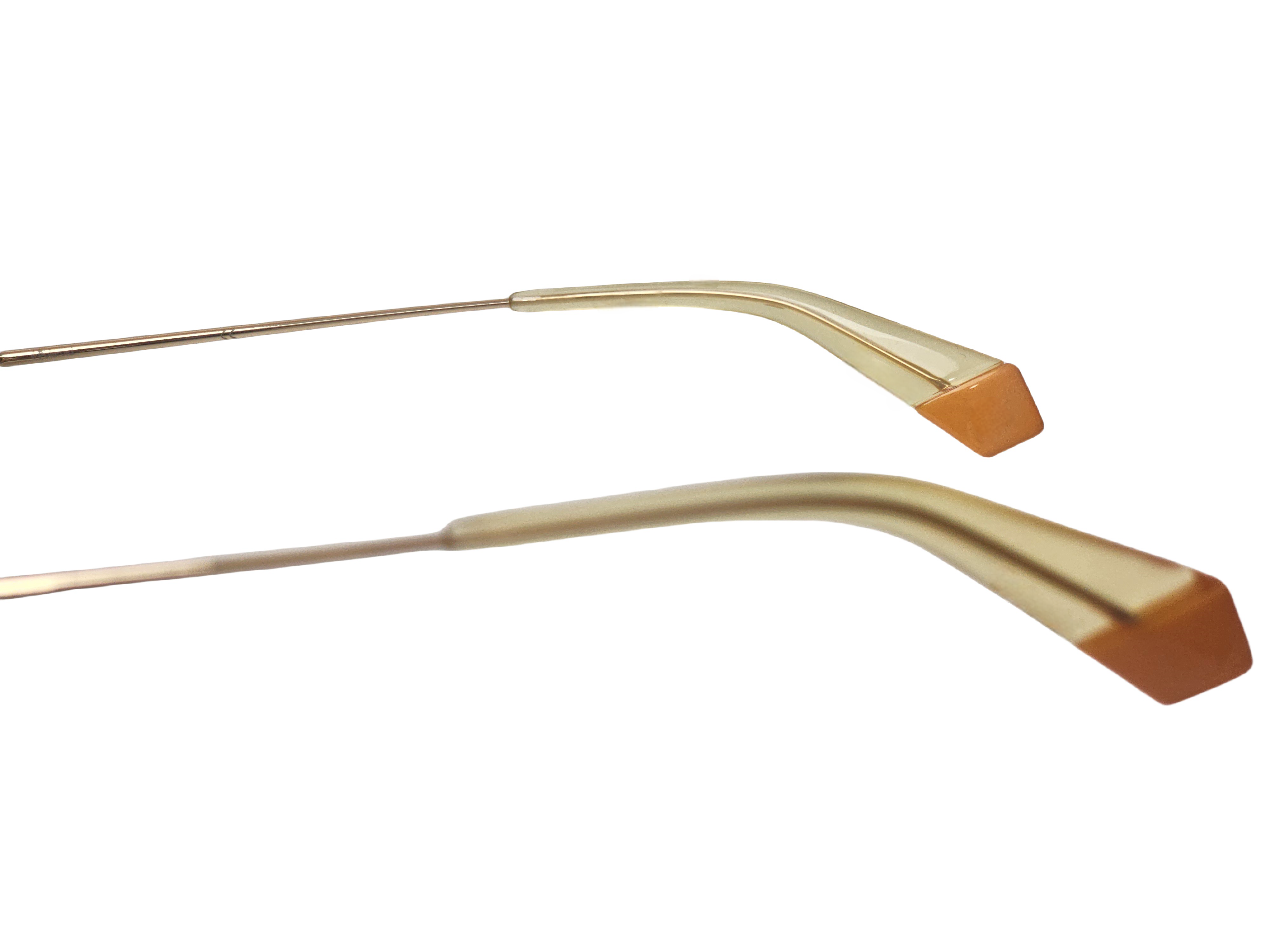 gold glasses
