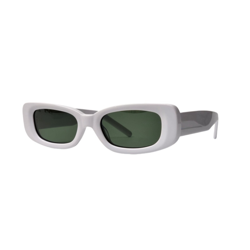 The Role of Fashion Eyewear in Today’s Market: A Growing Demand for Acetate Sunglasses