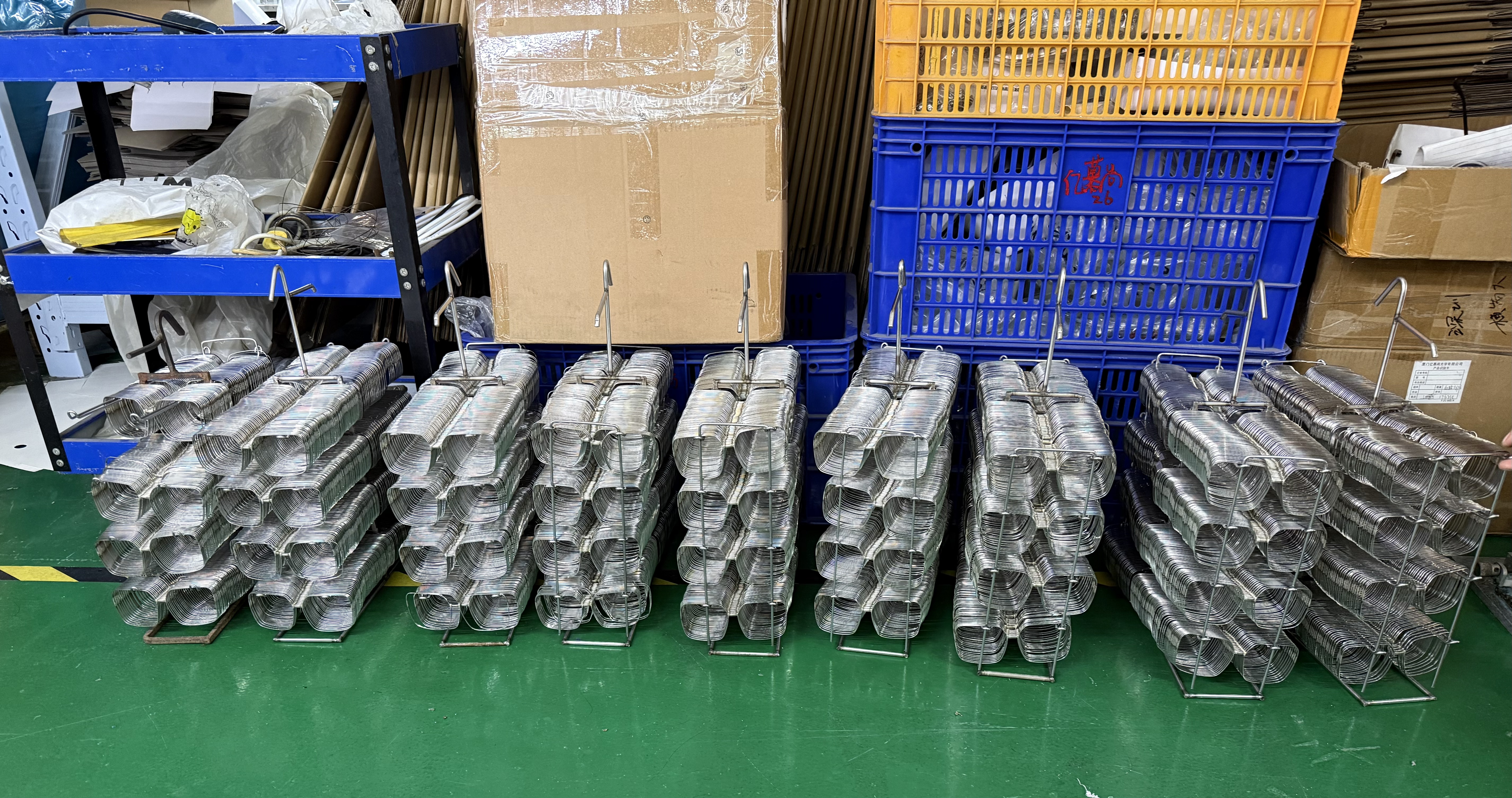 Development and application of a new generation of glasses technology