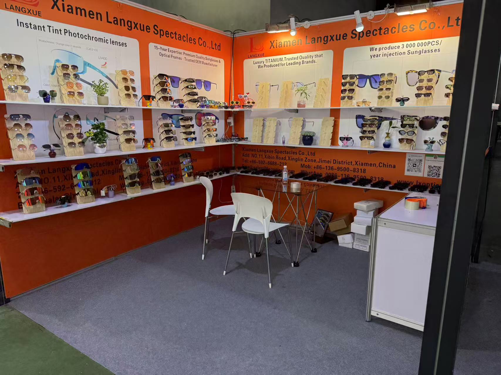 Participate in the Wenzhou International Eyewear Exhibition