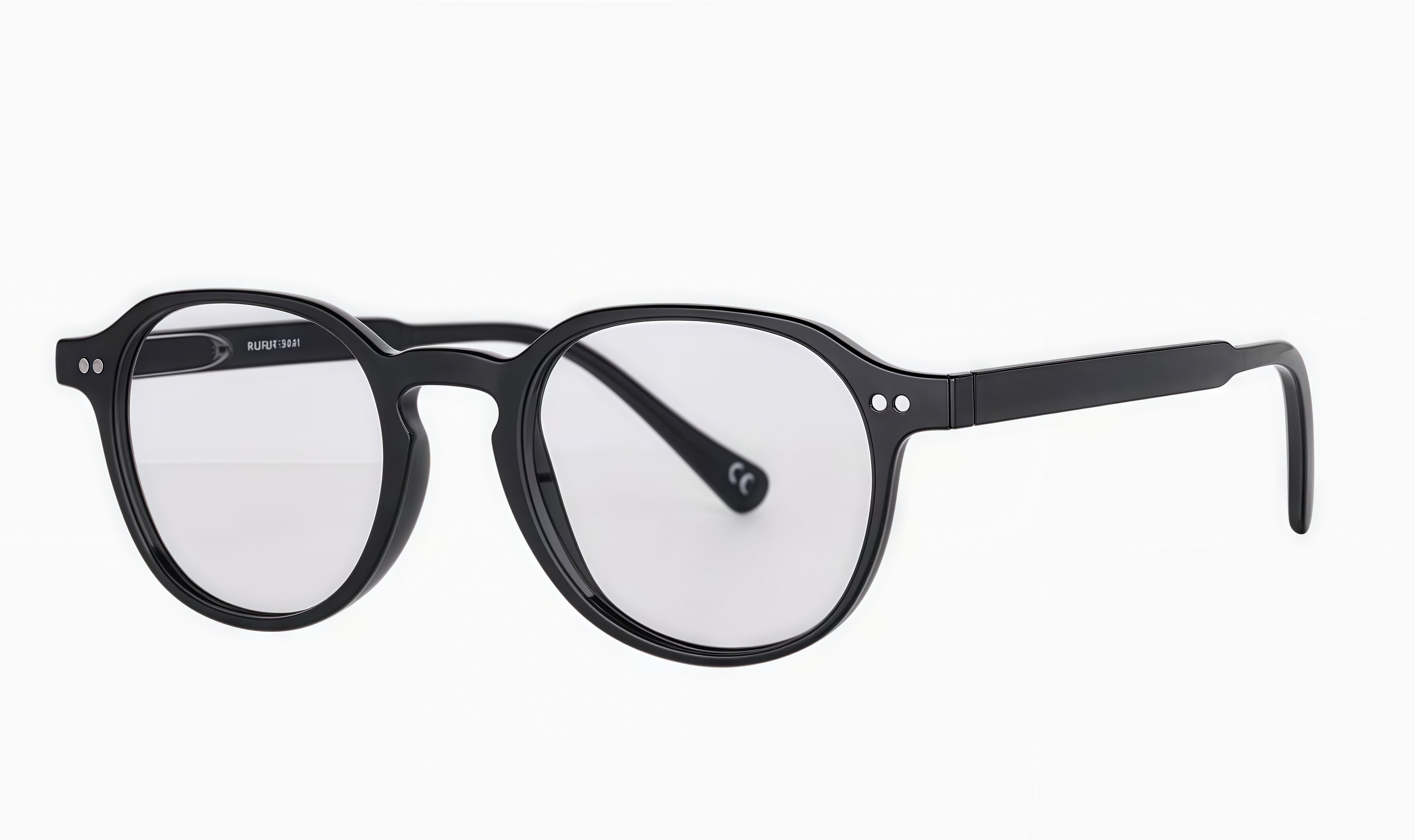 Fremtiden for briller: Innovative innfatninger som revolusjonerer syn og stil