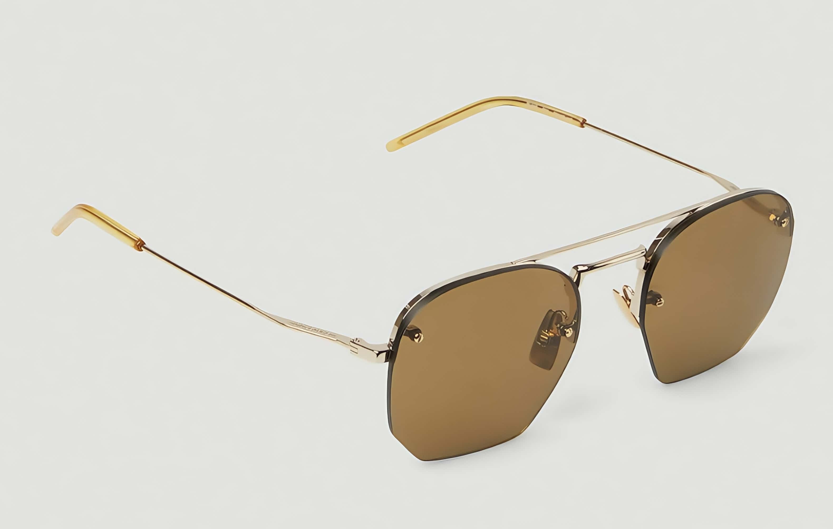oversized sunglasses