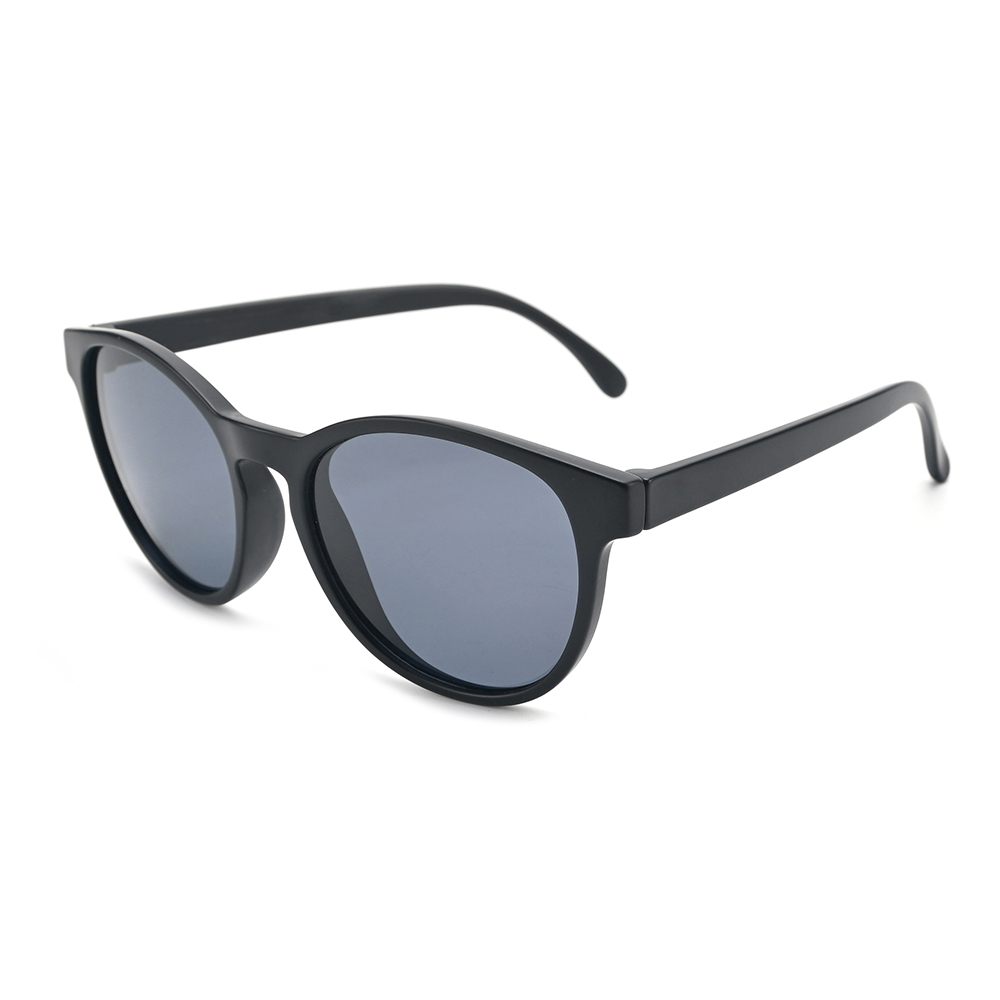 Wie können Brillenhersteller ihre Strategien anpassen und besser auf die veränderten Konsumkonzepte junger Menschen reagieren? Wie können Brillenhersteller ihre Strategien anpassen und besser auf die veränderten Konsumkonzepte junger Menschen reagieren?