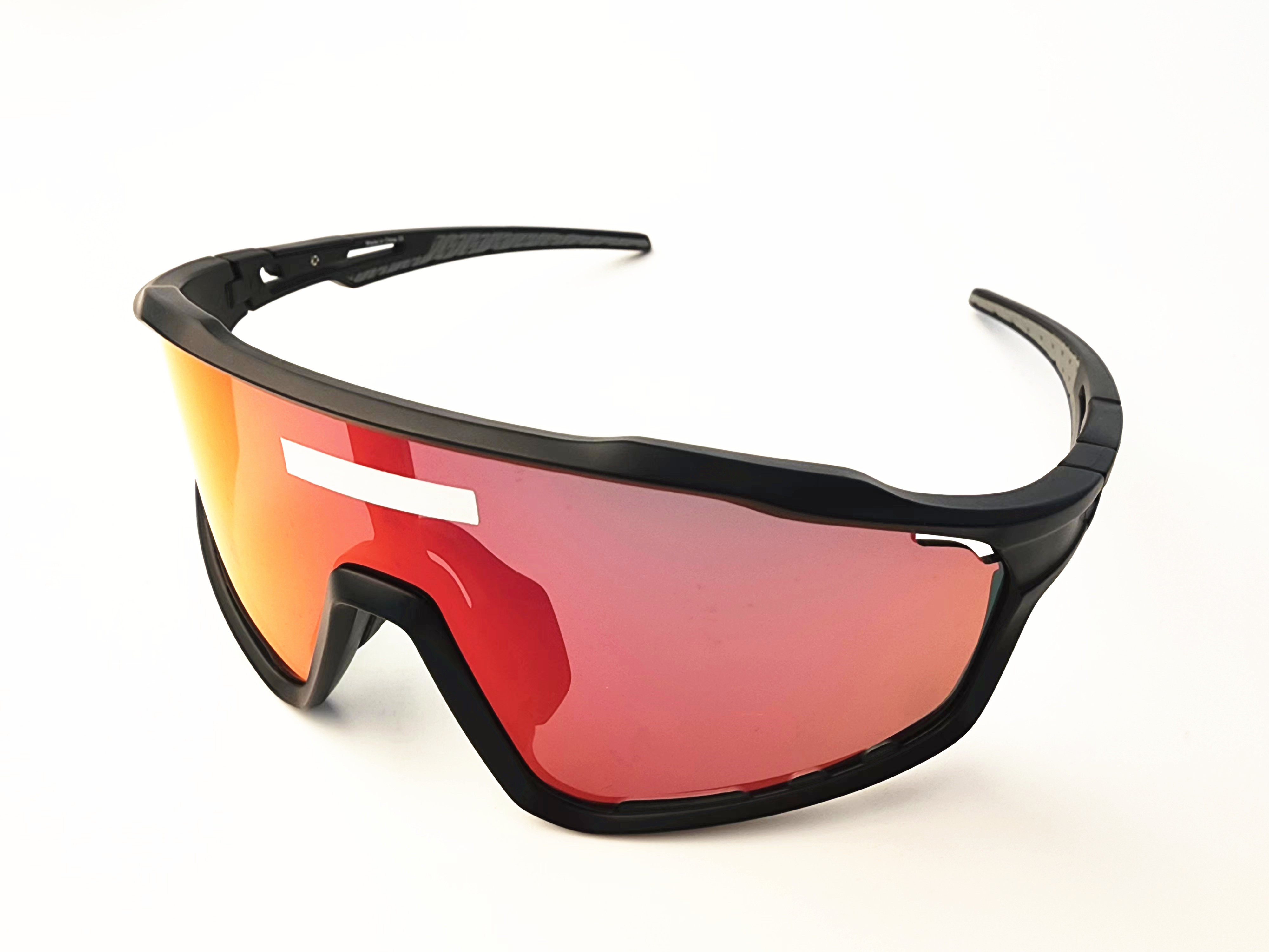 O guia definitivo para óculos: de armações da moda à proteção essencial O guia definitivo para óculos: de armações da moda à proteção essencial