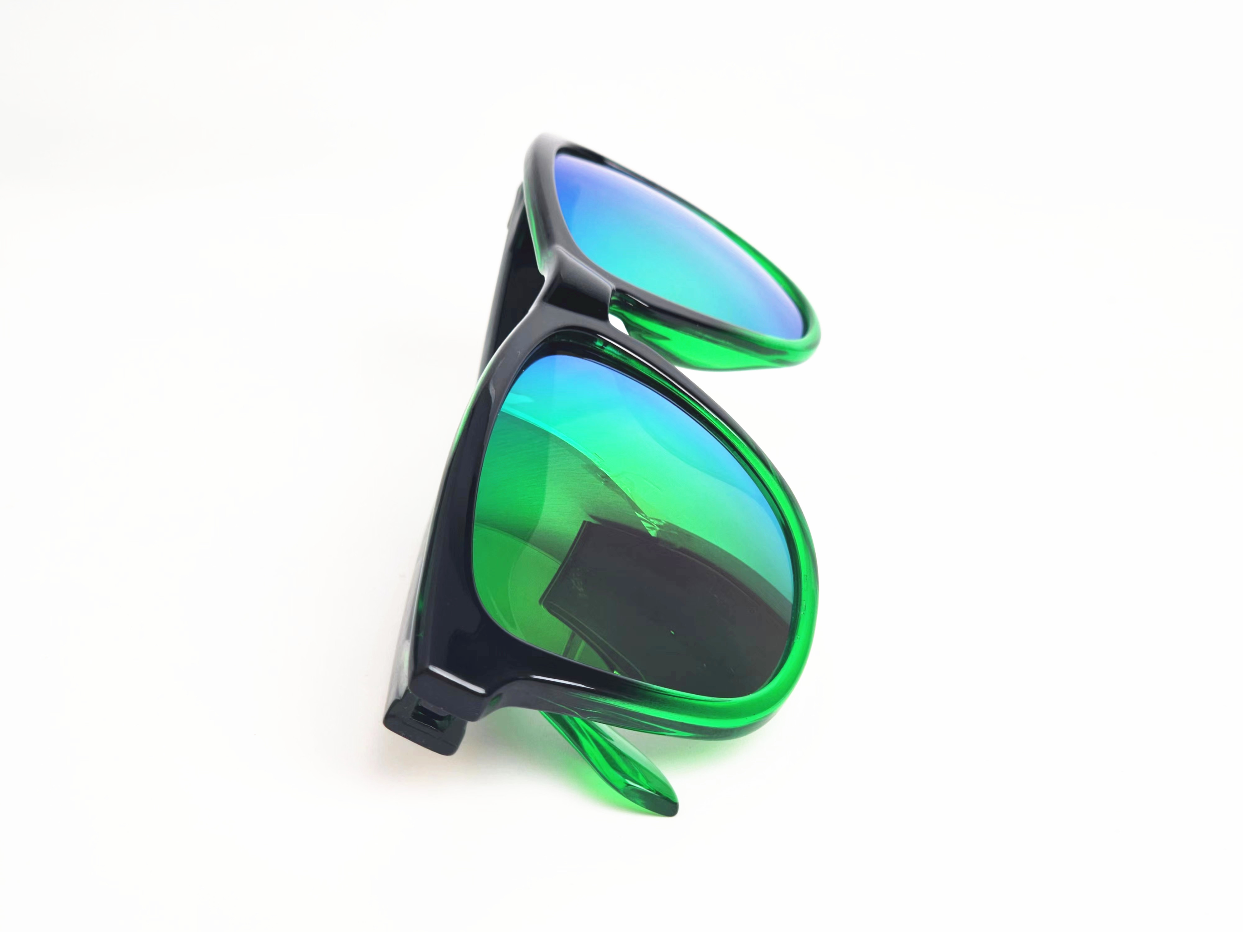 O guia definitivo para óculos de alto desempenho para o homem ativo