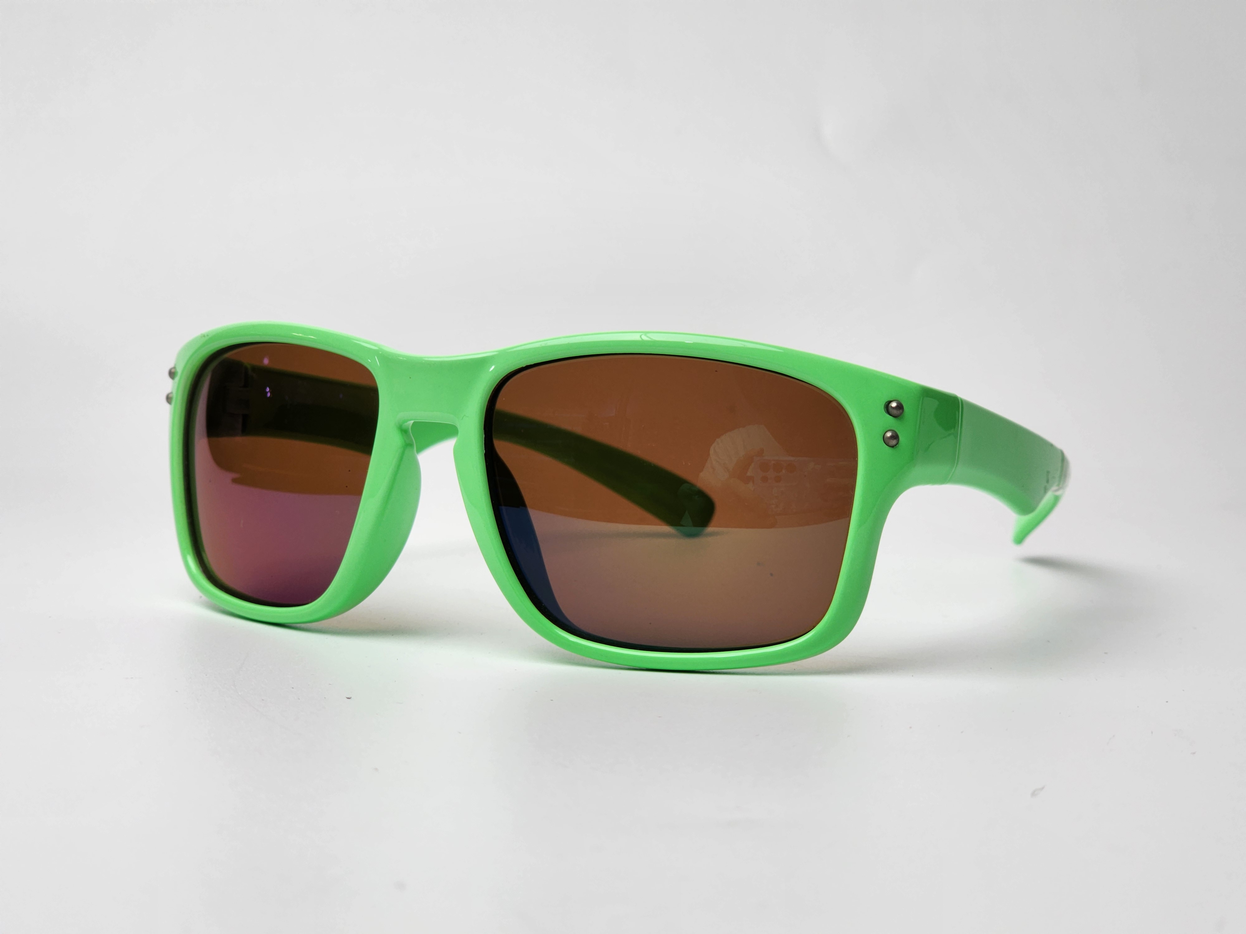 تشريح التميز: خمس سمات أساسية تُميز نظارات الرؤية الحديثة عالية الأداء