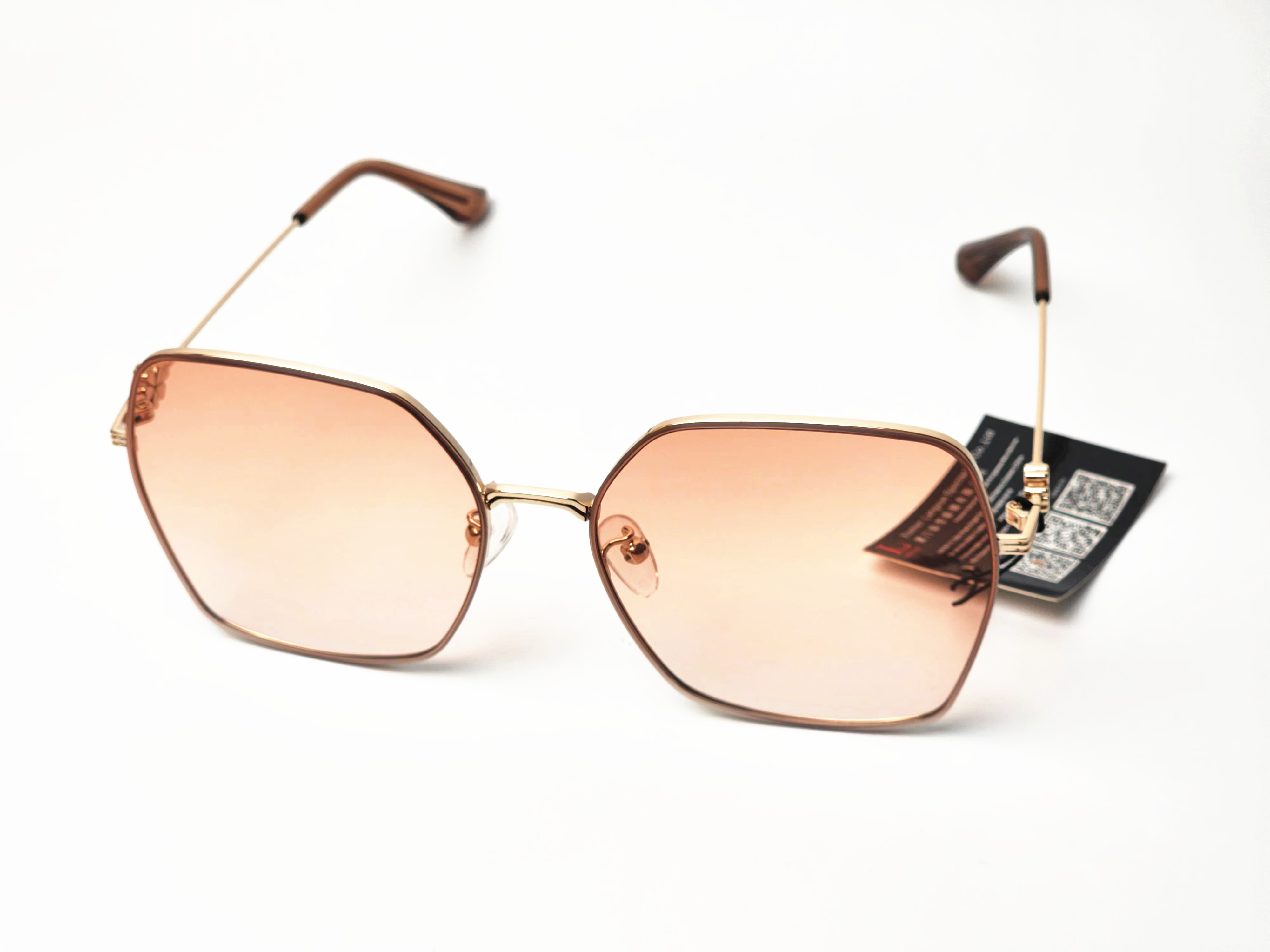 كيف أصبحت النظارات الطبية ملحقًا لكل جانب من جوانب الحياة