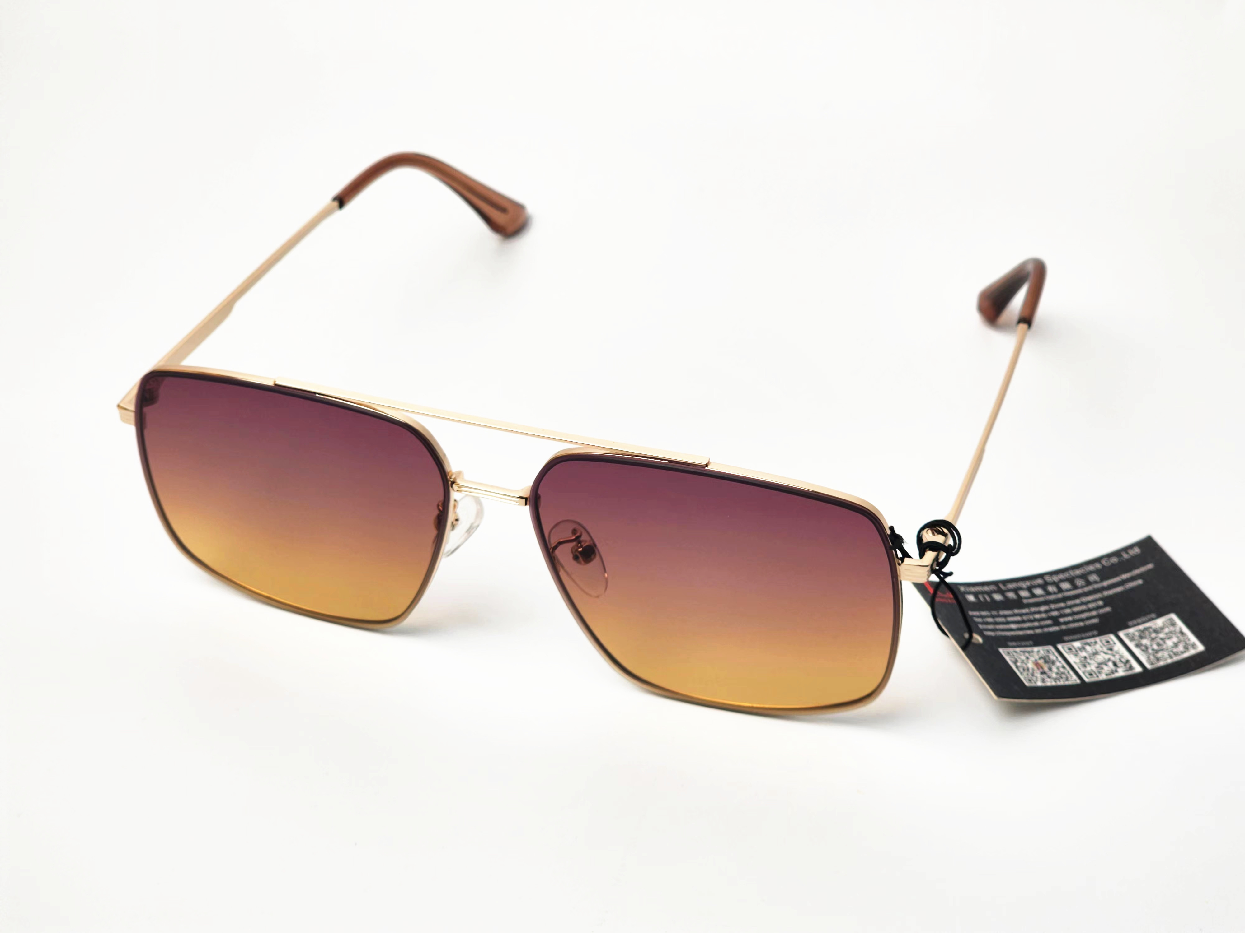 كيف تحدد النظارات أسلوبنا الشخصي