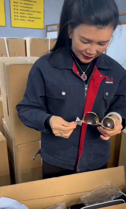From Acetate to Arrival: The Precision Journey of Premium Eyewear Fulfillment From Acetate to Arrival: The Precision Journey of Premium Eyewear Fulfillment