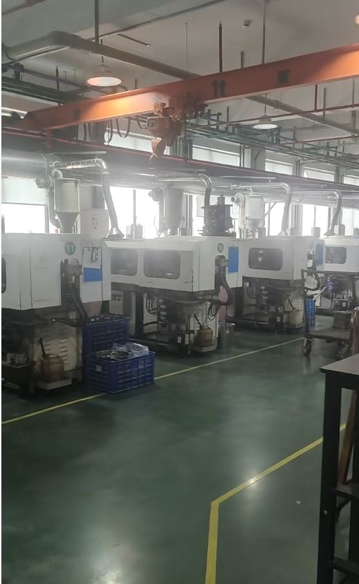 Précision et évolutivité dans la fabrication moderne de lunettes