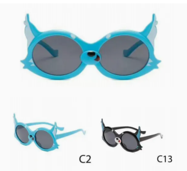 कैट आई चश्मों का शाश्वत आकर्षण: शैली, कार्यक्षमता और नवाचार पर एक व्यापक मार्गदर्शिका