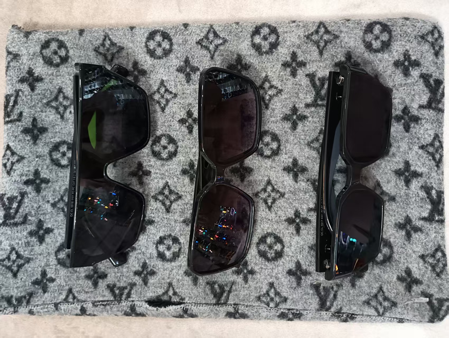 लक्जरी एसीटेट सनग्लासेस के लिए संपूर्ण गाइड: प्रीमियम स्क्वायर आईवियर आधुनिक सुंदरता को क्यों परिभाषित करते हैं