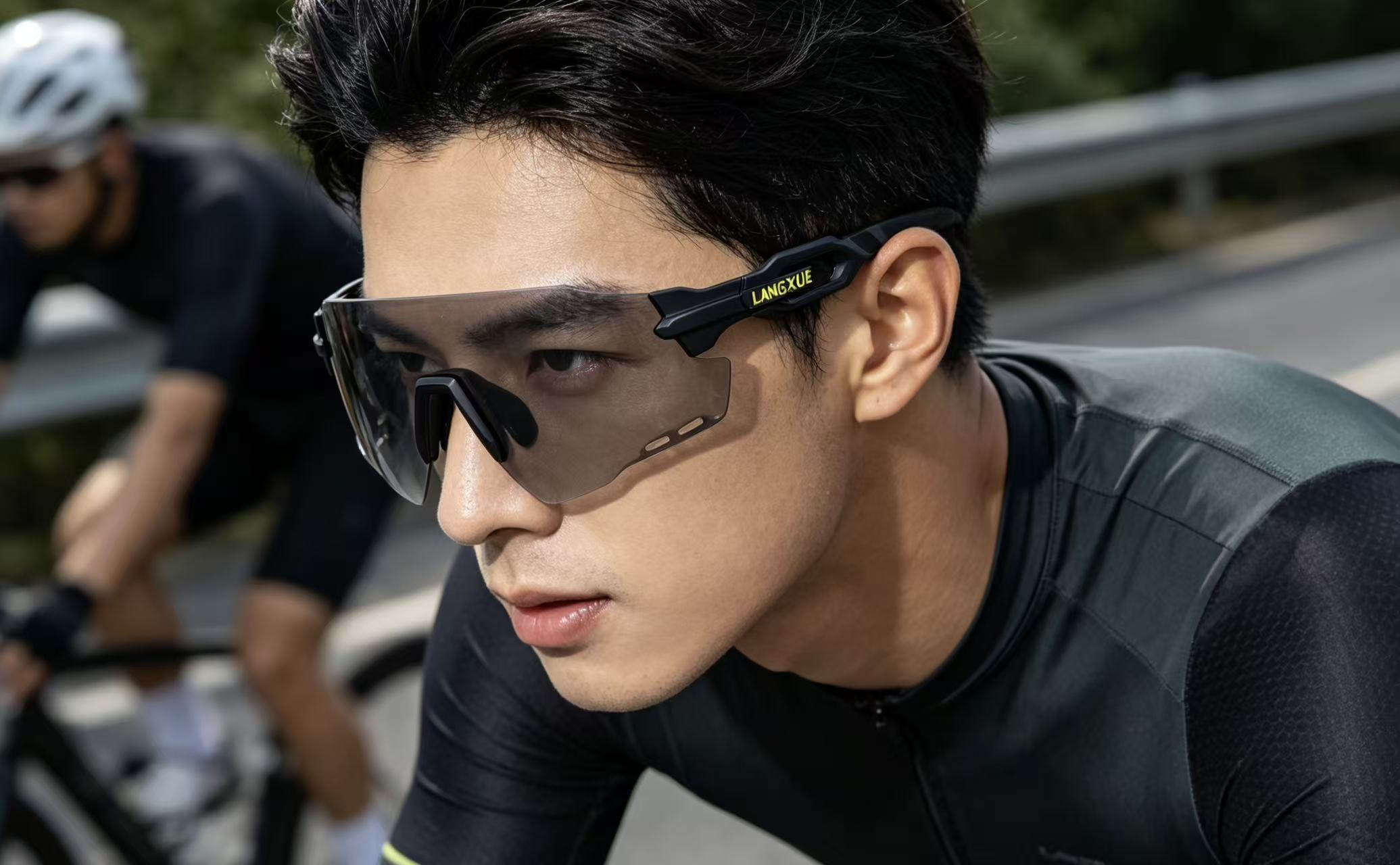 शूटिंग आईवियर के लिए संपूर्ण गाइड: सुरक्षा, प्रदर्शन और बहुमुखी प्रतिभा