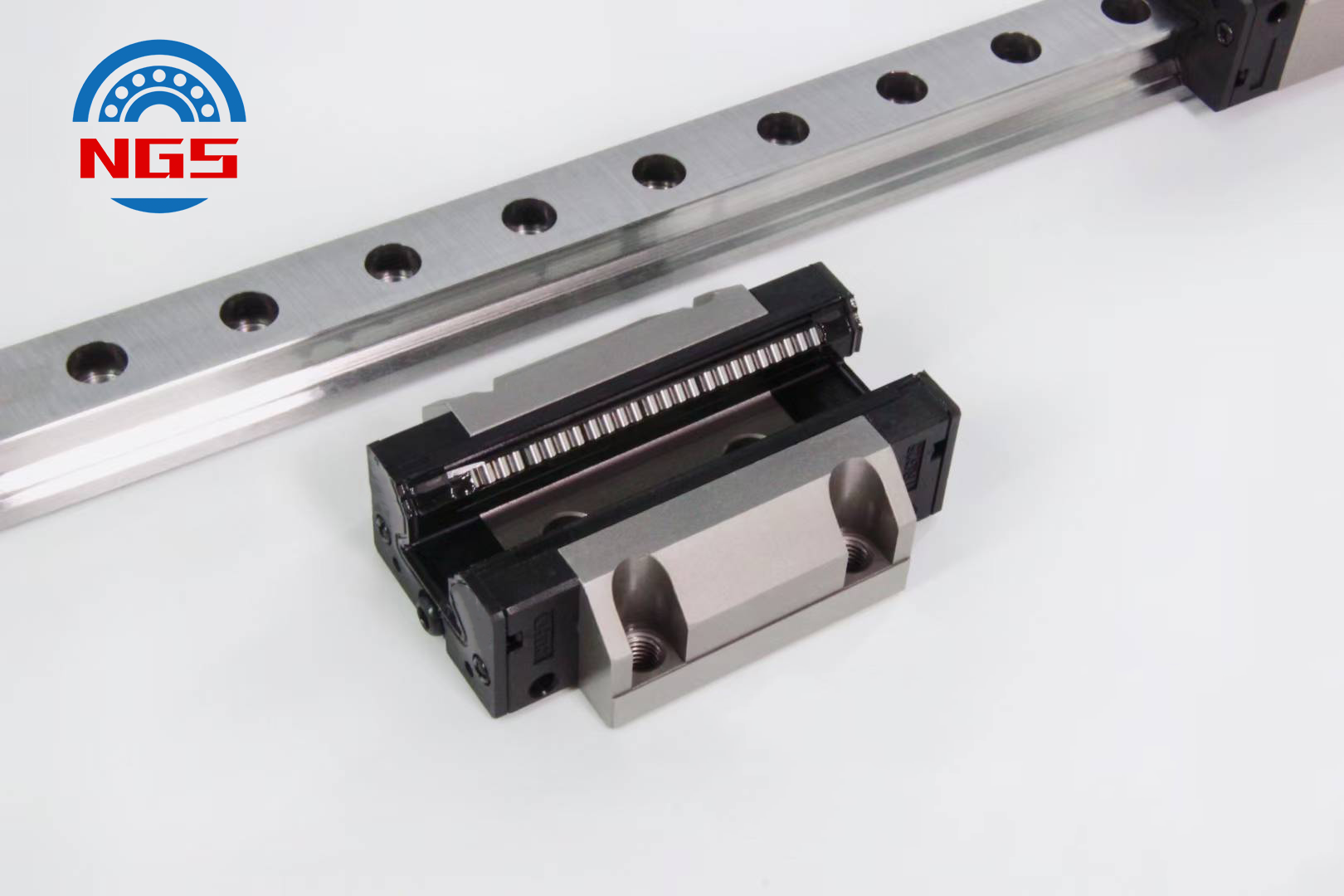 heavy duty roller guide rails
