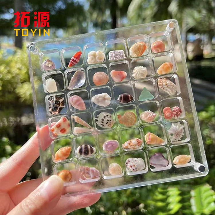 magnetic acrylic box