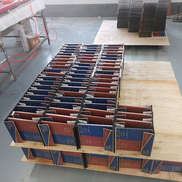 acrylic cigarette display case