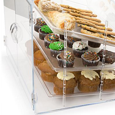 Bäckereidisplay aus Acryl